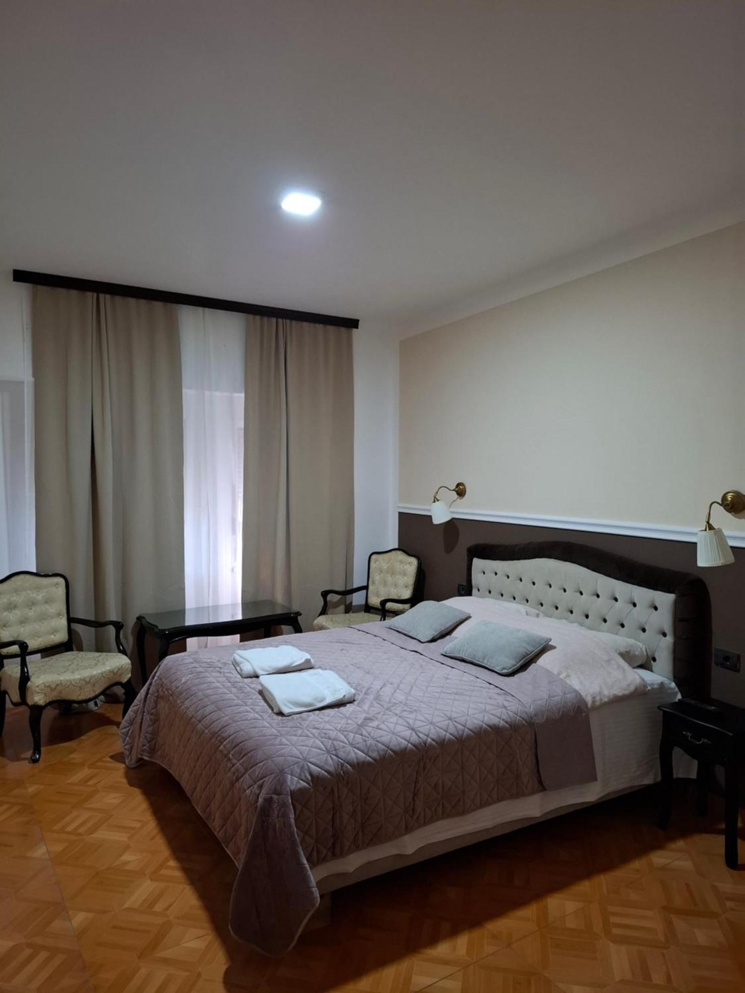 Bed&Breakfast Intermezzo Caffe Kikinda Luaran gambar