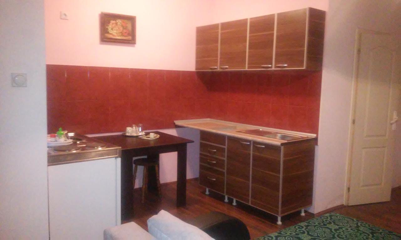 Bed&Breakfast Intermezzo Caffe Kikinda Luaran gambar